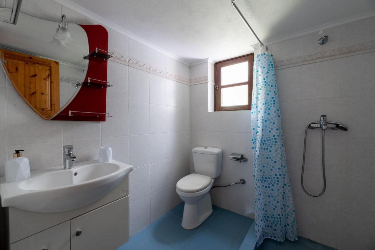 Villa Leleka Chalki Town Zewnętrze zdjęcie