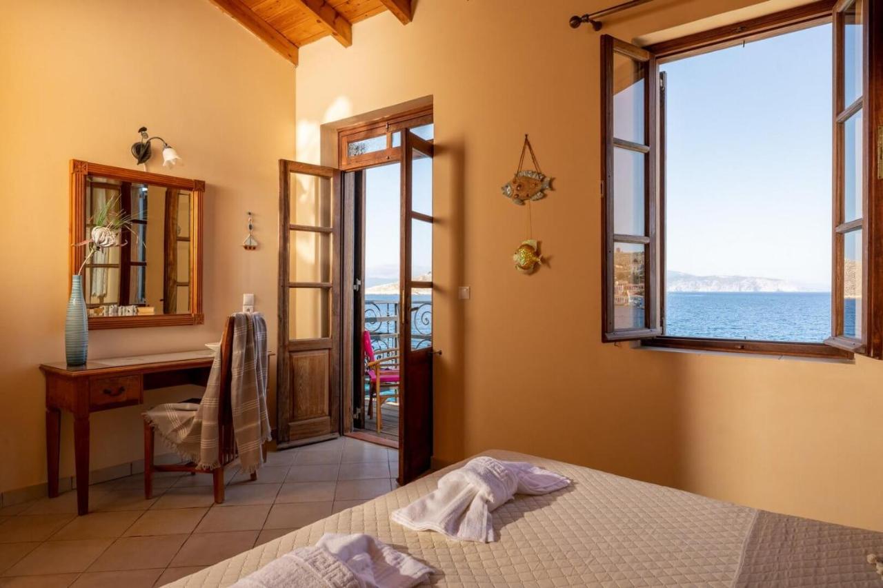 Villa Leleka Chalki Town Zewnętrze zdjęcie