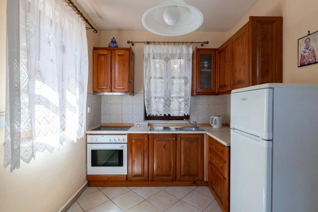 Villa Leleka Chalki Town Zewnętrze zdjęcie
